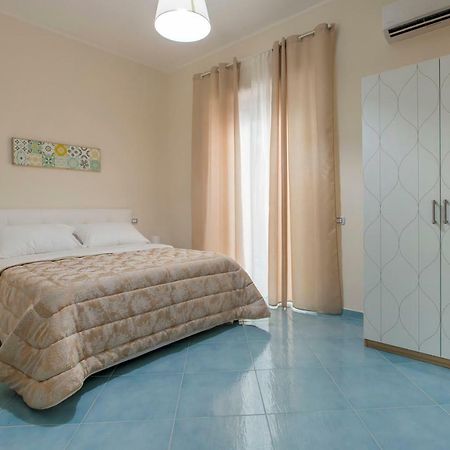 Ad Maiora Bed & Breakfast Salerno Dış mekan fotoğraf