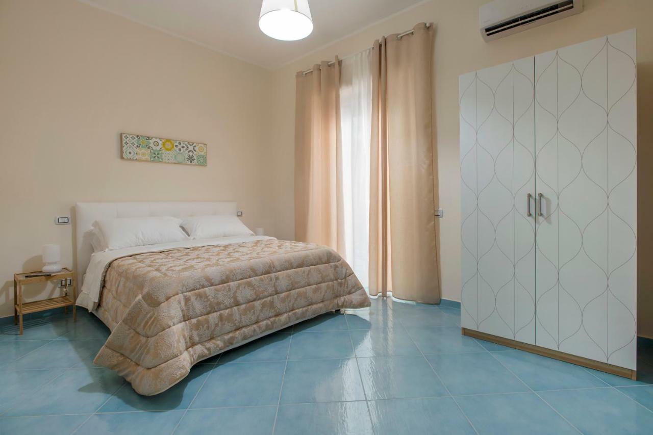Ad Maiora Bed & Breakfast Salerno Dış mekan fotoğraf