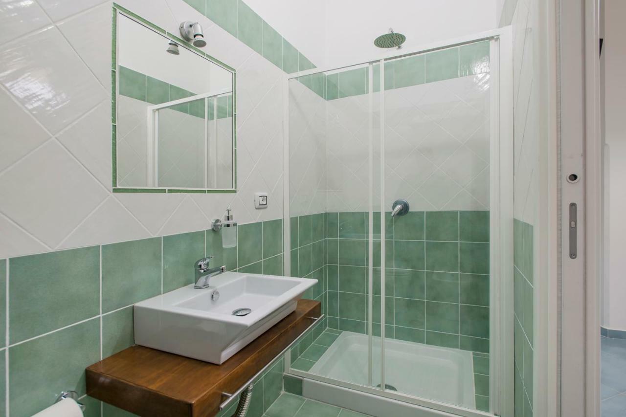 Ad Maiora Bed & Breakfast Salerno Dış mekan fotoğraf