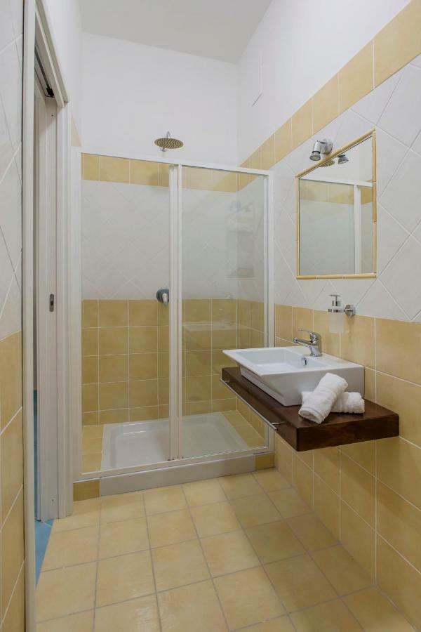 Ad Maiora Bed & Breakfast Salerno Dış mekan fotoğraf