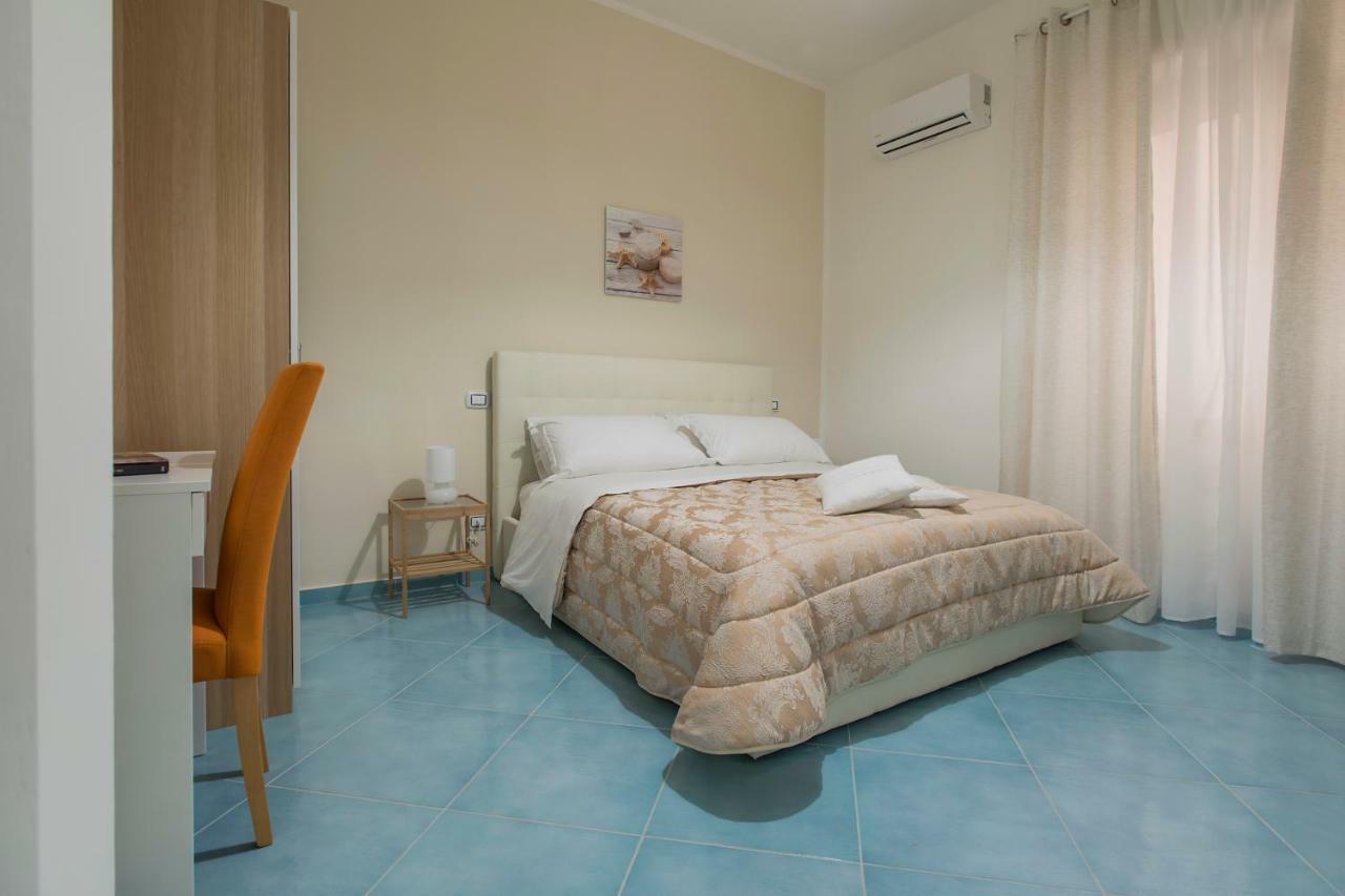 Ad Maiora Bed & Breakfast Salerno Dış mekan fotoğraf