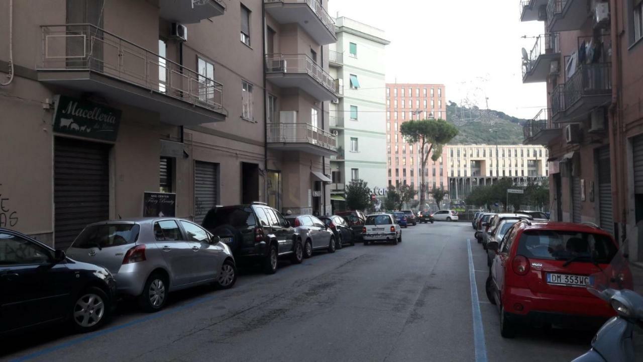 Ad Maiora Bed & Breakfast Salerno Dış mekan fotoğraf