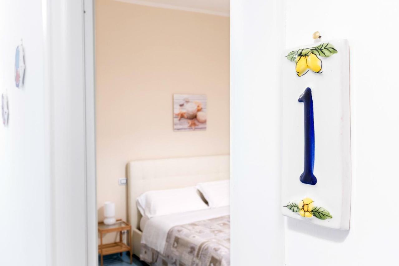 Ad Maiora Bed & Breakfast Salerno Dış mekan fotoğraf